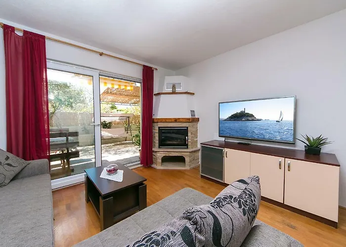 Apartment Marina